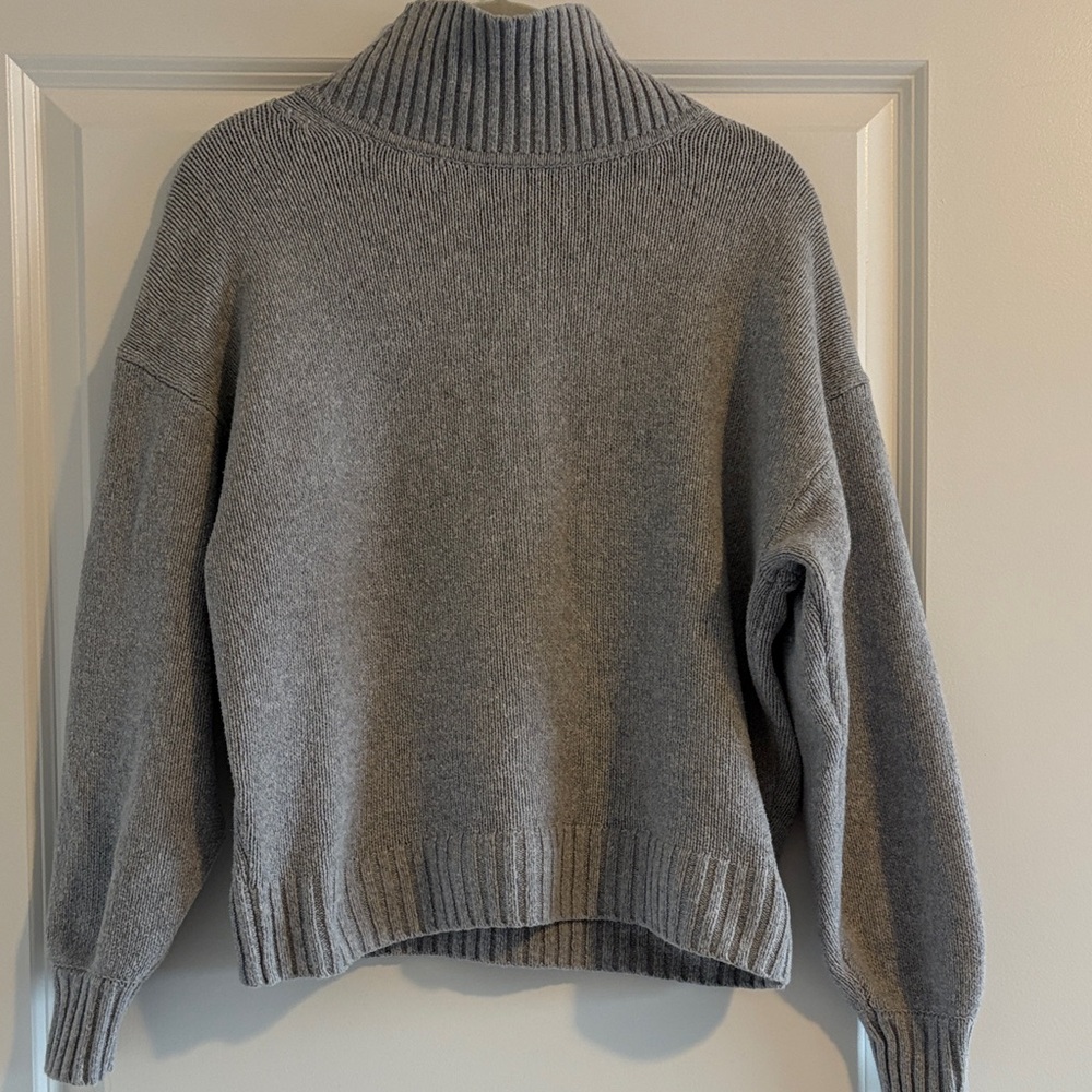 Gap XS Turtleneck Sweater Cashsoft